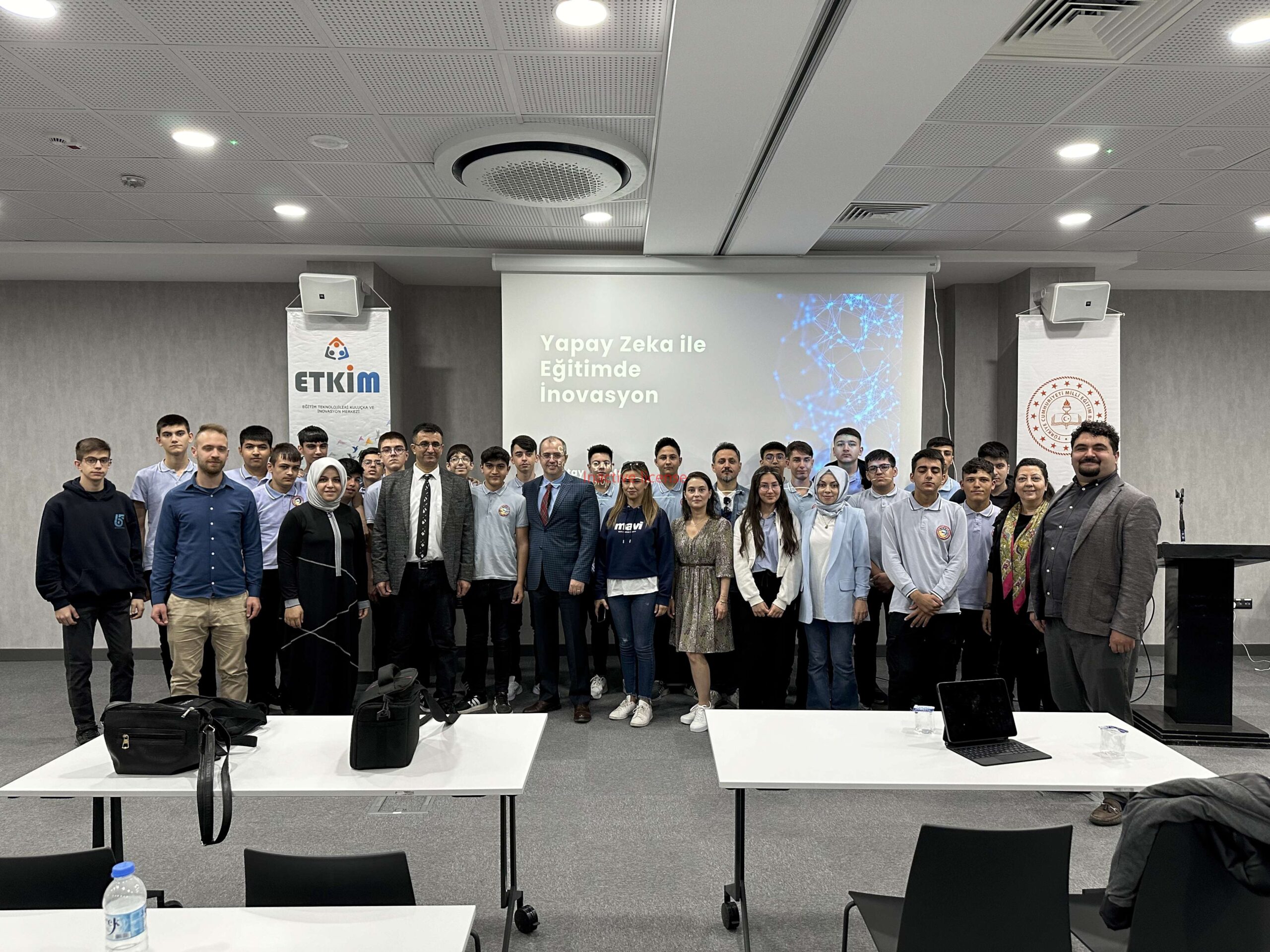 ETKİM’ DE ‘‘TEKNOLOJI VE YENILIKÇILIK ILE EĞITIMIN DÖNÜŞÜMÜ EĞITIM SEMINERI’’ DÜZENLENDI